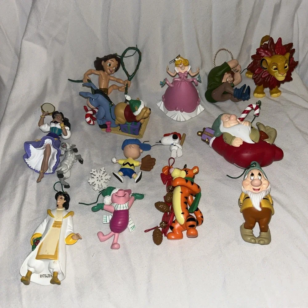 Hallmark Disney‎ Christmas Ornament Lot Of 13 Winnie The Pooh, Tarzan, Dwarfs